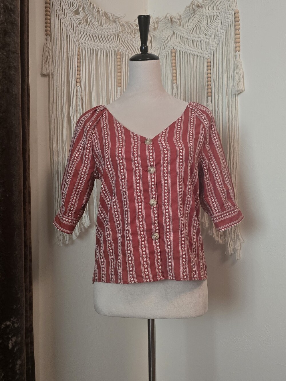 Harper Striped Button-Cuff Top In Red & White